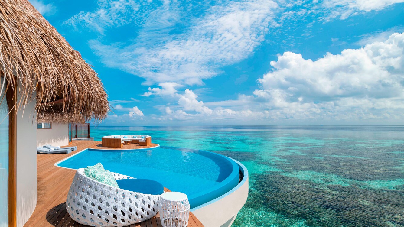 Oasis Overwater Villa at W thumbnail 2